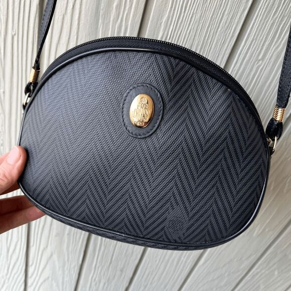 VTG Mark Cross Coated Canvas Herringbone Oval Crossbody Bag Gold Medallion - Picture 1 of 13